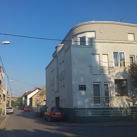 Old Clock Apartment Zagreb Exterior photo
