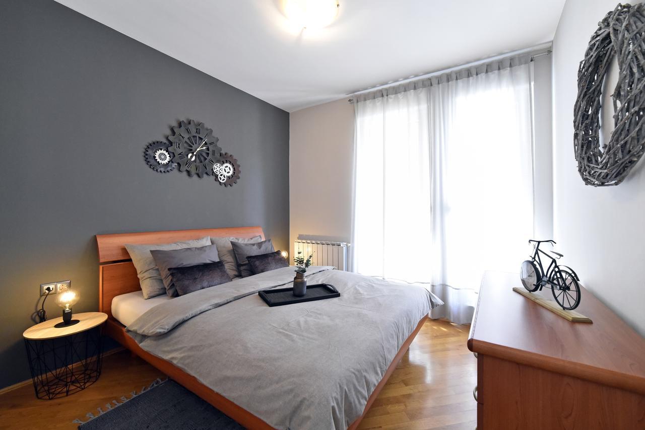 Old Clock Apartment Zagreb Exterior photo